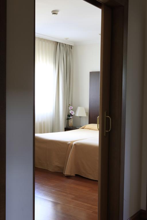Hotel Escuela Μαδρίτη Δωμάτιο φωτογραφία